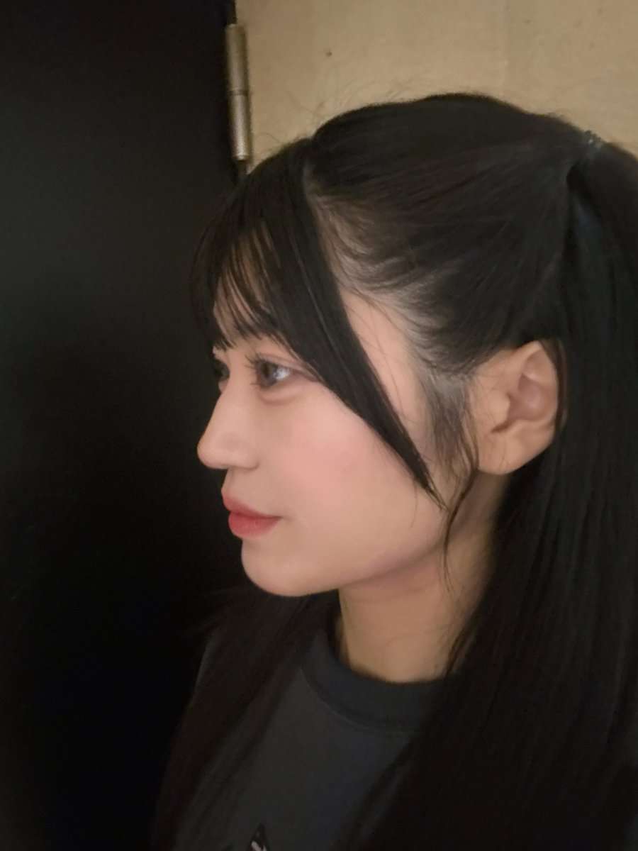 「同一人物ですか?」 現役アイドルの18歳→22歳ビフォーアフターにネット衝撃「すごい!」「うそやん」