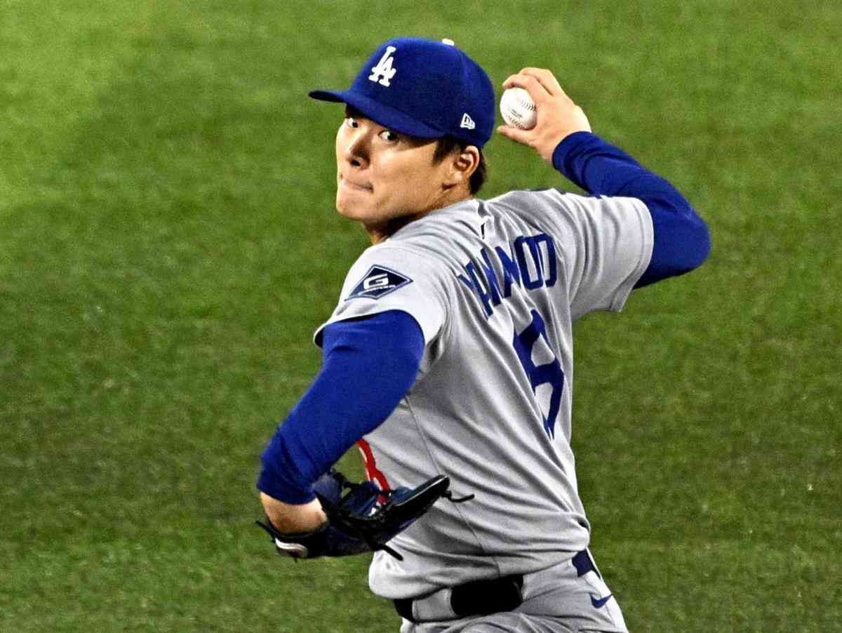 ドジャース、死闘を制して球団史上初の連覇達成！　山本由伸が連投好救援でWS3勝目　スミス決勝弾　大谷翔平は三回途中KOも総力戦でひっくり返す