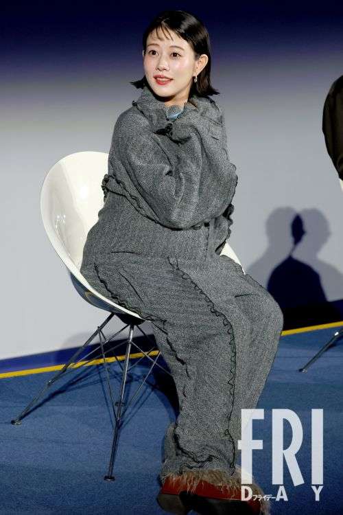 これで見納め!?妊娠中の高畑充希「起きているだけで自分を褒め称えています」イベントで見せた微笑み（FRIDAY） - Yahoo!ニュース