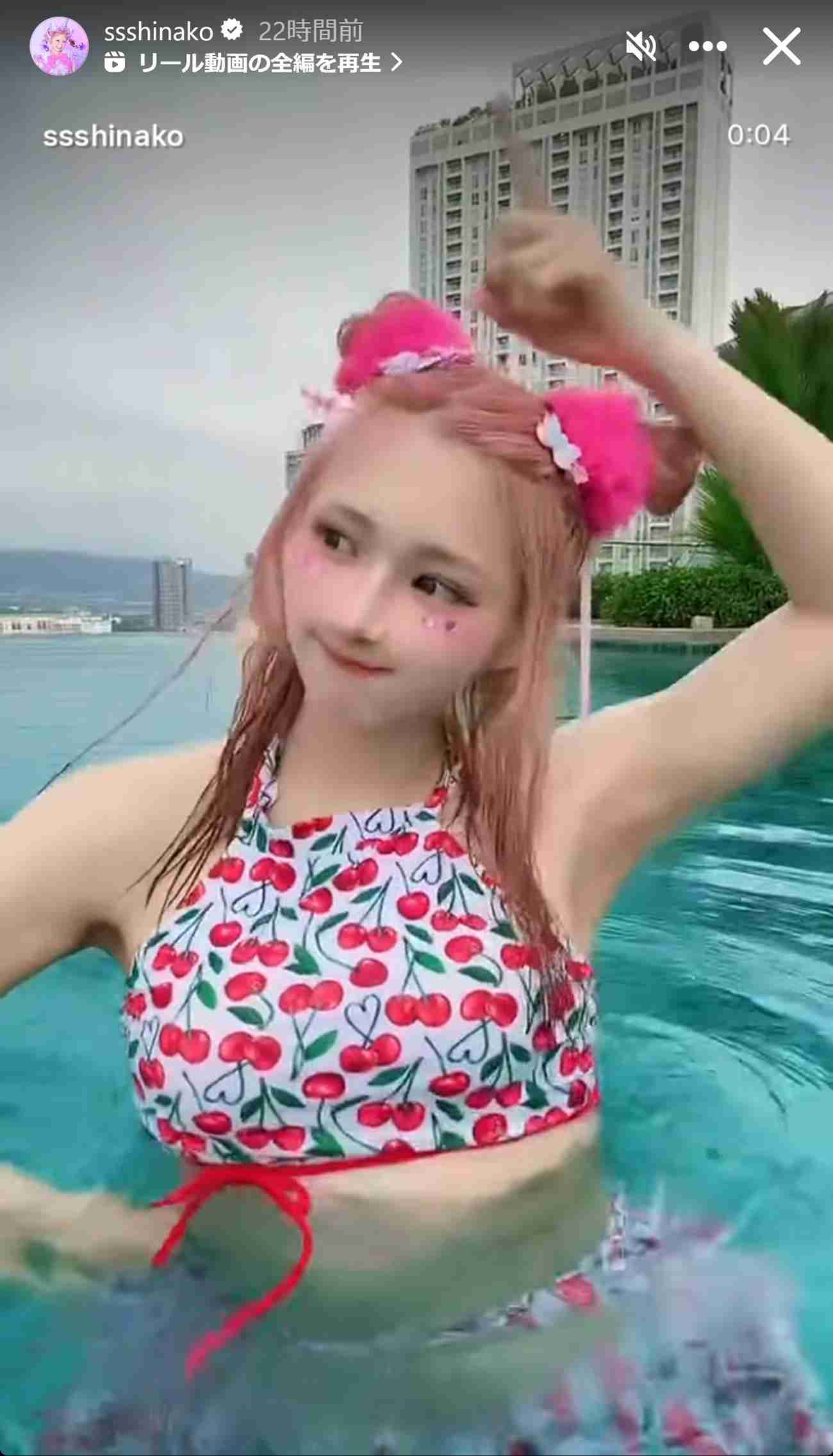 しなこ、水着姿も消えない「ワキガ手術」の傷跡にぼやき「全然きえないけど、、、」