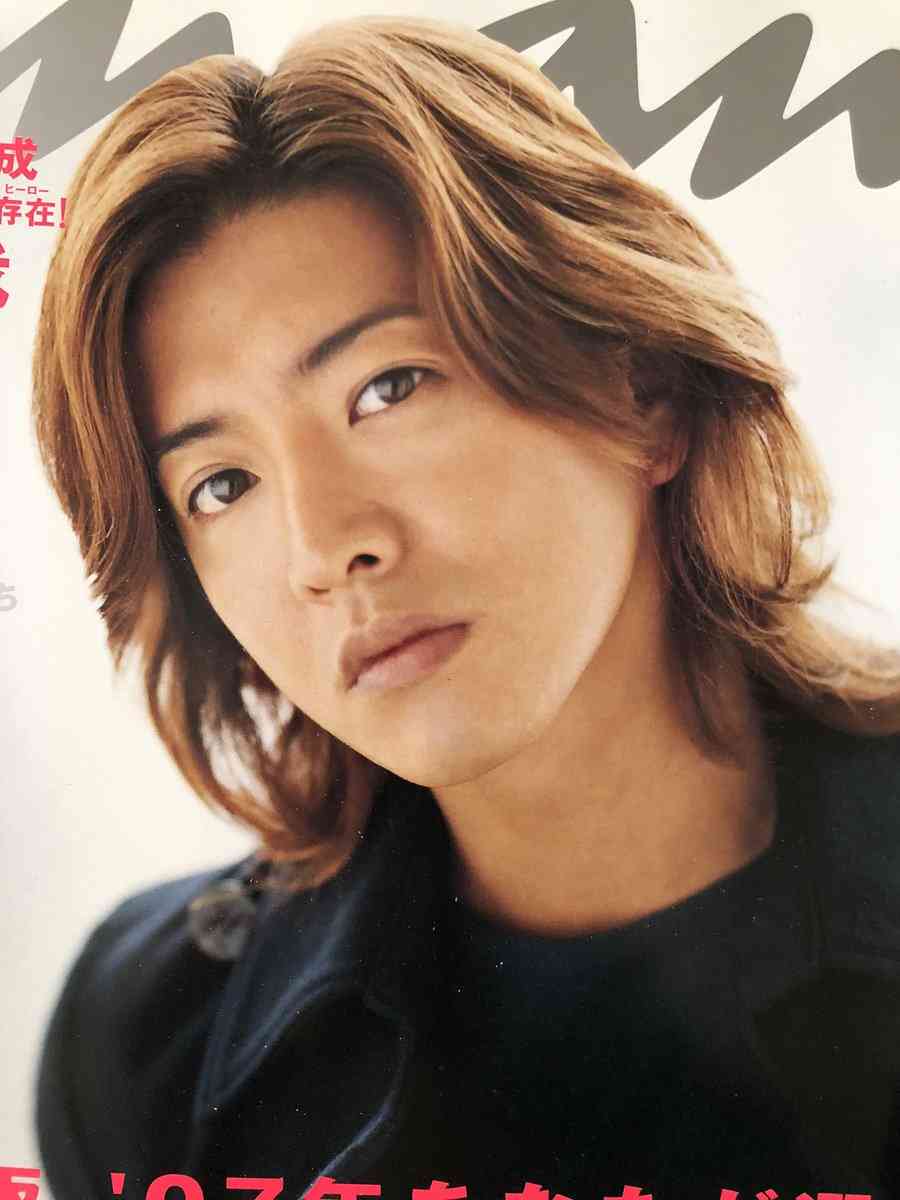 長髪が似合うイケメン