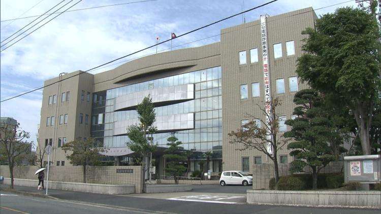 温泉施設で騒いだ？男の子の胸倉つかんだか　46歳会社員の男を現行犯逮捕　久留米市