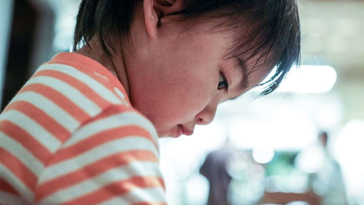 保育園に通う子は家庭保育の子より2歳半時点で偏差値が6～7高い 3歳半時点の多動性や攻撃性にも差 | PRESIDENT Online（プレジデントオンライン）