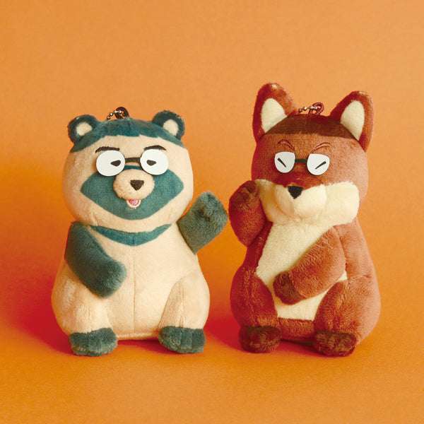 クマ用の箱罠にかかったタヌキとキツネ、罠の中で寄り添い合う→解放しようとしたら…性格の違いに「これでこそタヌキ」の声