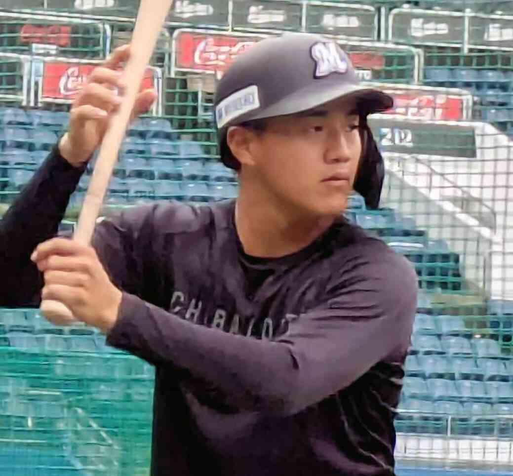 【ロッテ】西川史礁が侍ジャパン強化合宿へ出発　青学大同期の広島・佐々木泰との再会を心待ち「すごく仲がよくて毎日一緒に練習した」 - スポーツ報知