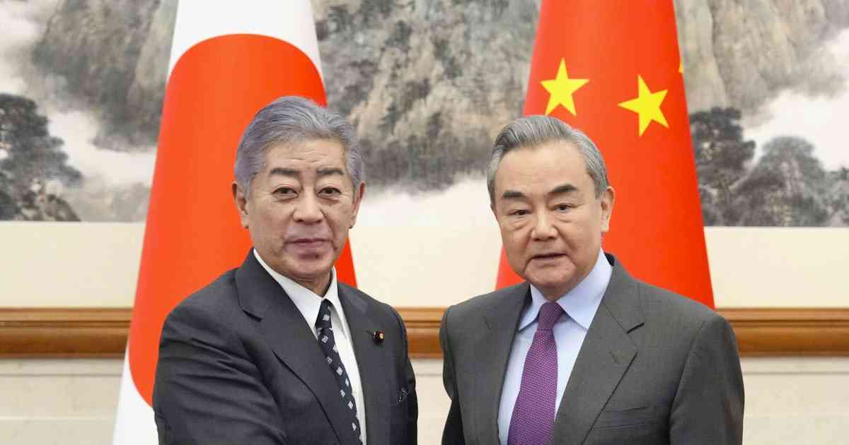 中国人向け10年観光ビザを新設　岩屋毅外相、北京で表明 - 日本経済新聞