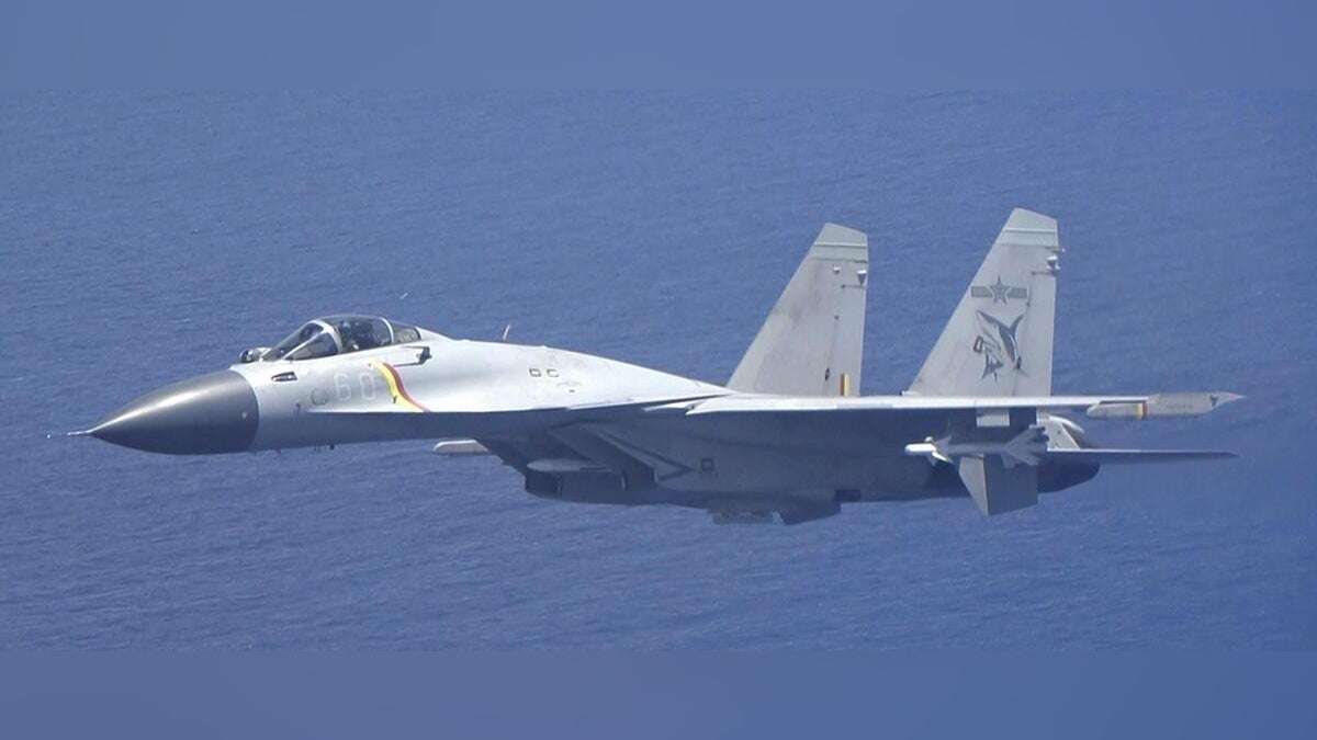 中国軍機レーダー照射、訓練前の「自衛隊とのやりとり」とする音声公開…日本側に通告したと主張する狙いか : 読売新聞