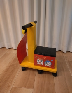 「ママが作ってくれた!」牛乳パック製“アンパンマンバイク”に娘が大喜び 完成度の高さが話題に