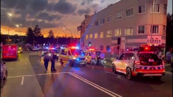 ビーチでユダヤ人を狙った銃撃テロ…16人死亡42人負傷　容疑者親子の父は死亡　日本人被害なし　オーストラリア・シドニー｜FNNプライムオンライン