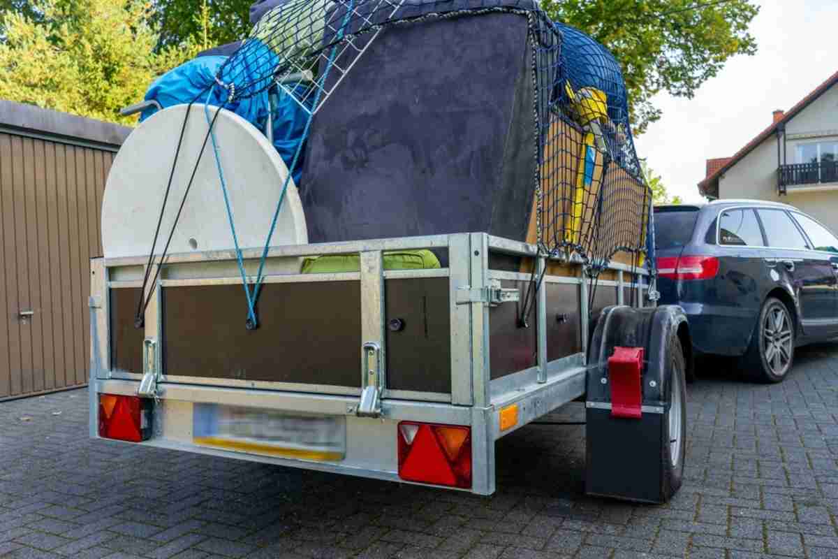 いらなくなった家具を粗大ごみに出そうとしたら、母から「無料の不用品回収に頼んだら？」と言われました…お金がかからないのは魅力ですが、本当に大丈夫でしょうか？|ファイナンシャルフィールド|﻿その他暮らし