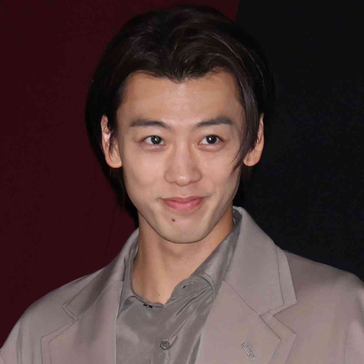 《竹内涼真さんは現場で多くの提案を》『じゃあつく』お料理担当が明かす味噌汁が“左”に置かれた理由（女性自身） - Yahoo!ニュース