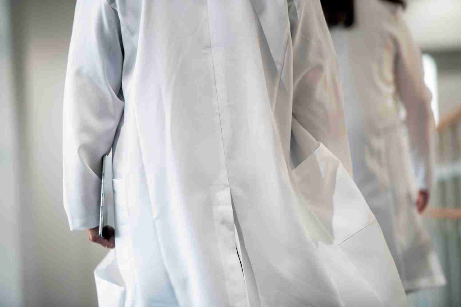 〝直産〟で表面化する産業医課題 メンタル不調が続出する日本企業の健康経営の盲点とは（Wedge（ウェッジ）） - Yahoo!ニュース