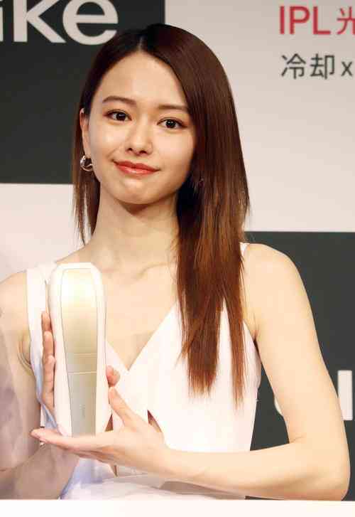 山本舞香、7月末で13年間所属の「インセント」退所「もっと自分らしく仕事していきたい」