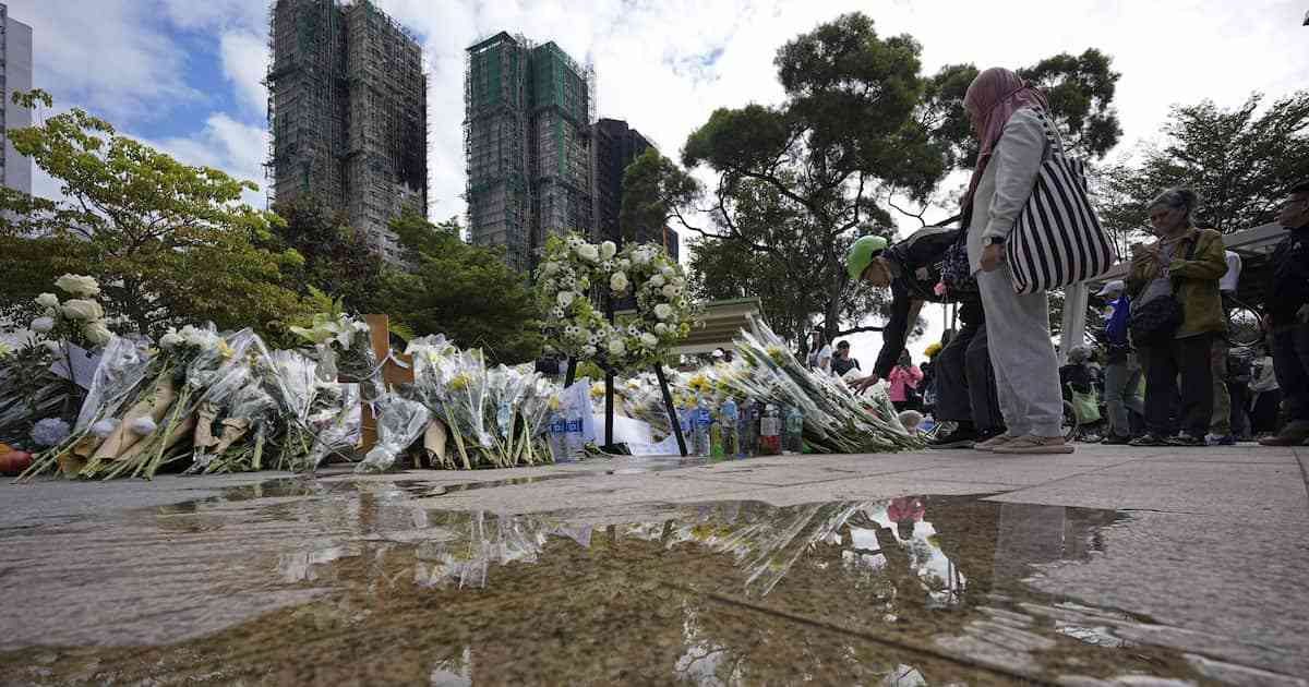 香港政府、高層住宅火災で独立調査委員会設置へ　「安全上の基準や監督」に問題 - 産経ニュース
