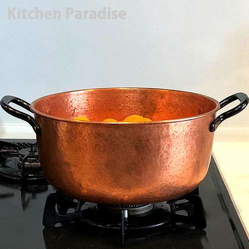 元HKT48宮脇咲良、AKB48は「努力し続けることを教えてくれた場所」20周年記念コンにメッセージ 現在はLE SSERAFIMとして活躍