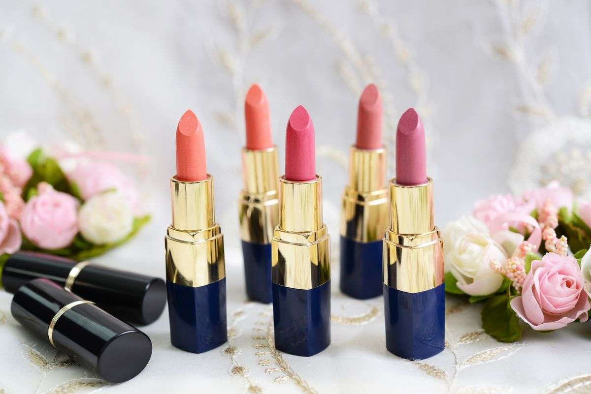 『マキアージュ』『ケイト』を抑えた！【2025年に買ってよかったリップブランド】ランキング！堂々の1位に「唇の血色を良くしてくれる」「自然な血色感」 | TRILL【トリル】