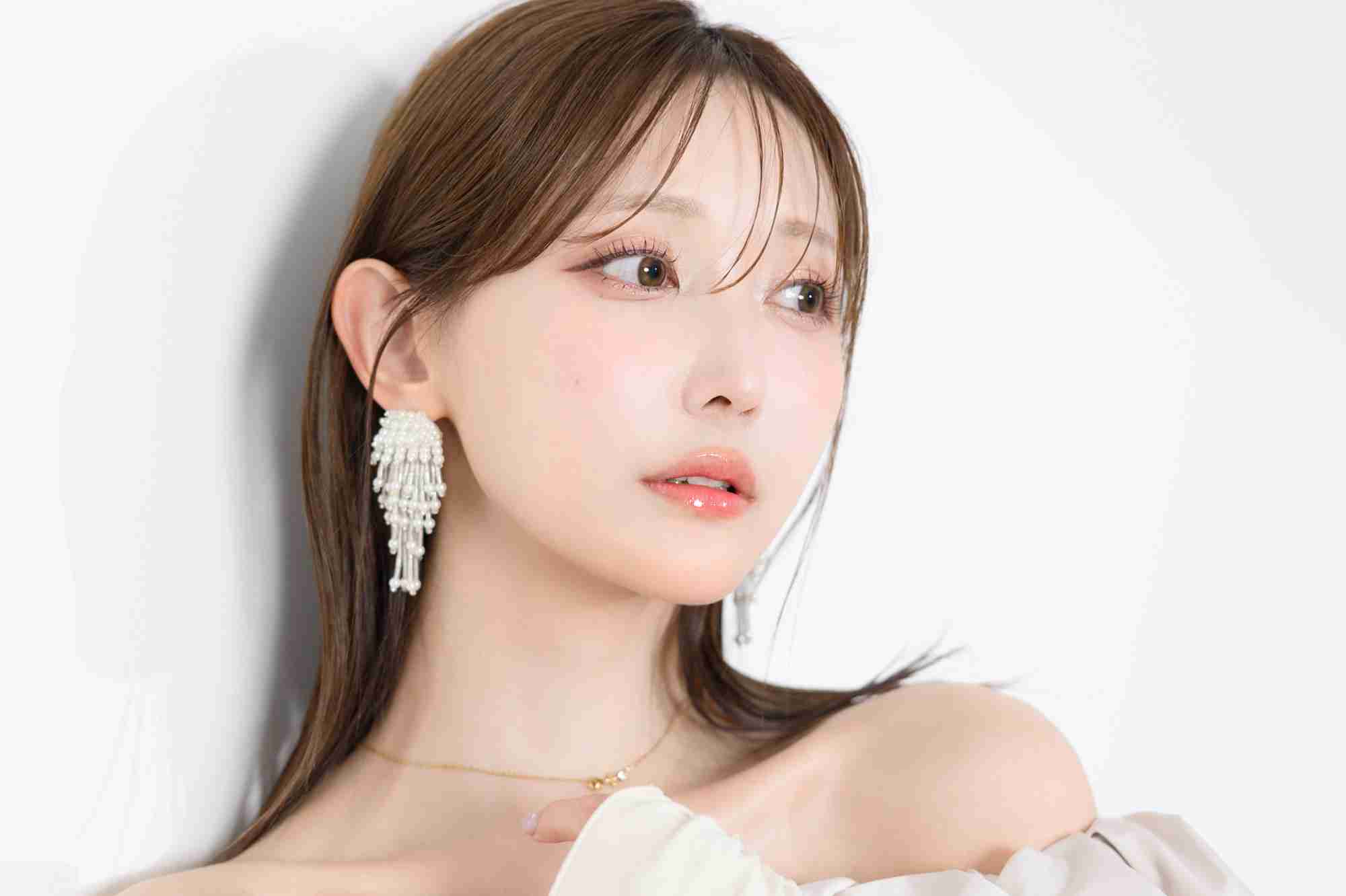 すっぴんやプライベートも…。「ガーリーの神」カリスマモデルが振り返る、平成ギャルカルチャーの魅力 | 女子SPA！