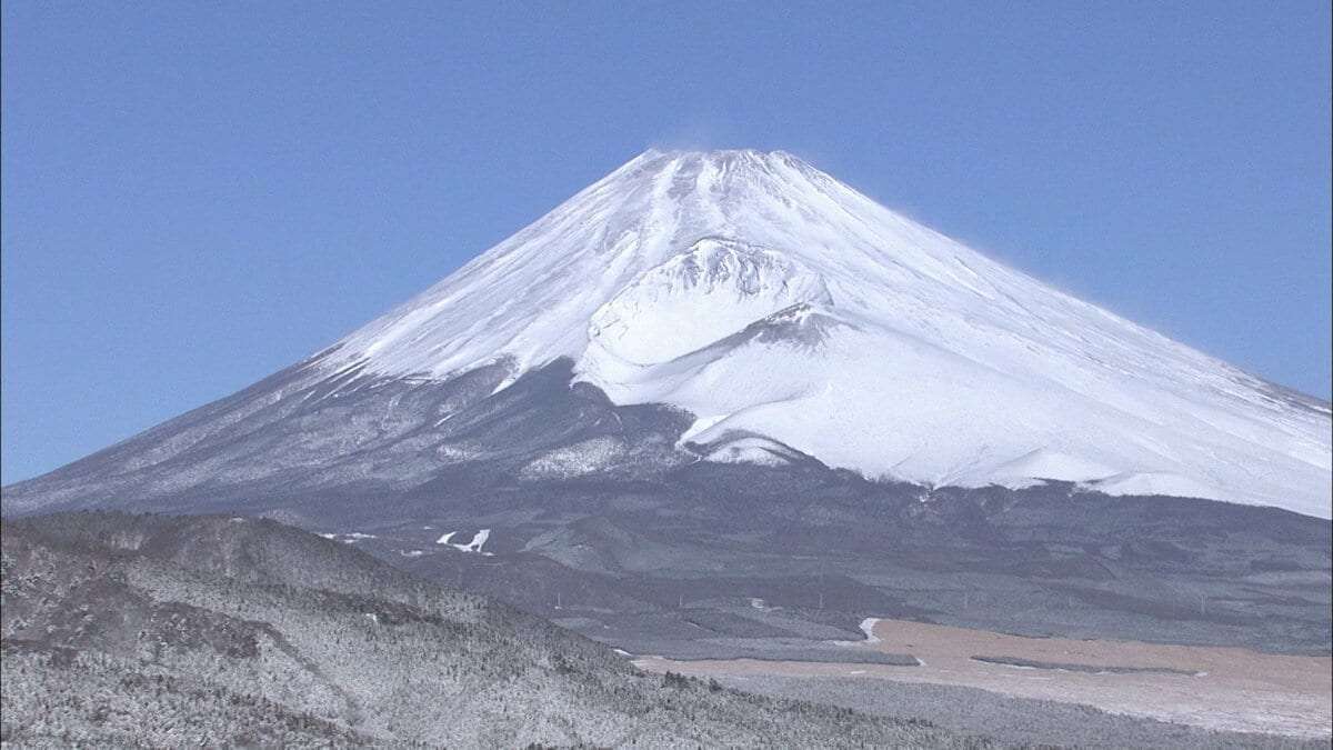 「5合目から500mほど上で200m～300ｍ落ちた」富士登山中の40代男性が滑落 救助されるも死亡確認＝静岡県警 | 静岡のニュース | SBSNEWS | 静岡放送