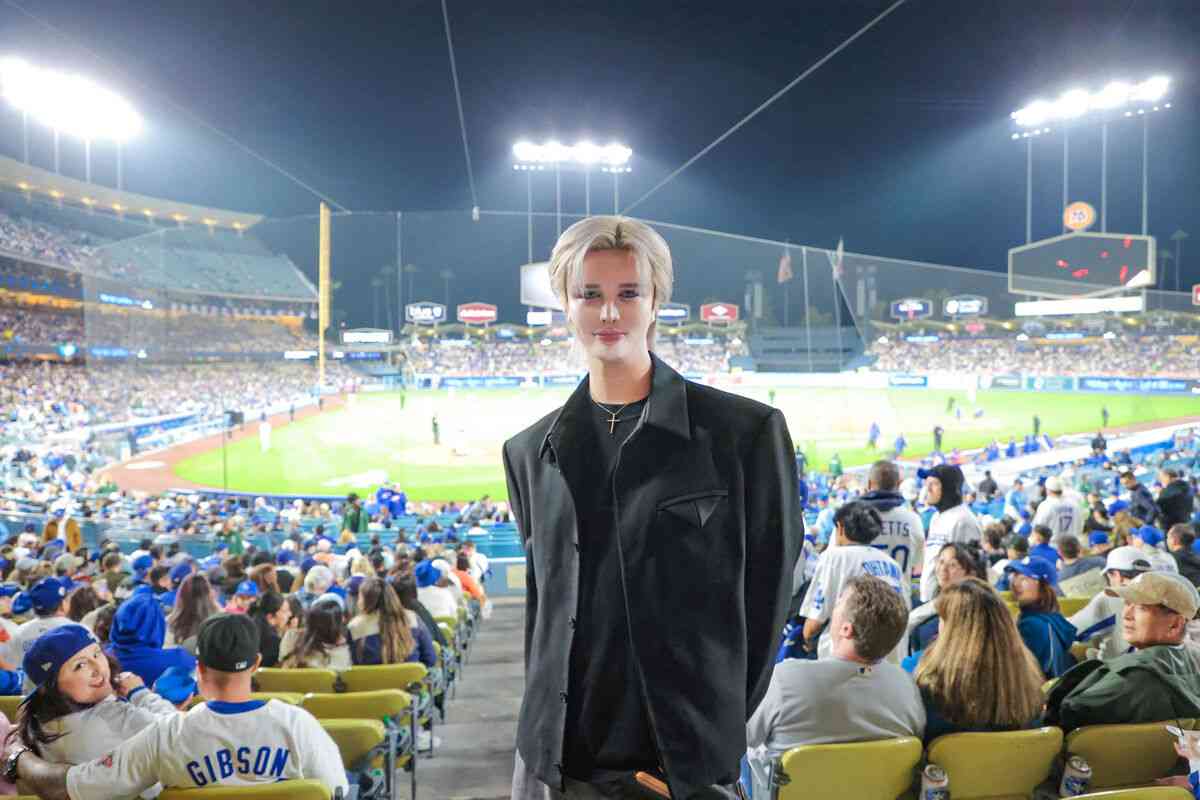 Ｍａｔｔがドジャースタジアムに参上　友達の由伸、同い年・大谷の応援に駆け付けるも敗戦にがっくり - スポーツ報知