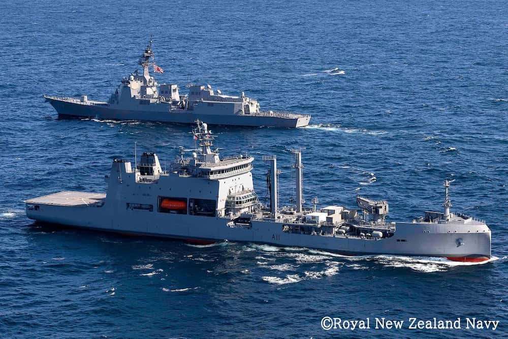 日豪加新4カ国が東シナ海で共同訓練　海自「まや」など参加し連携強化（11月14日）｜Jディフェンスニュース（自衛隊・防衛省のニュース）