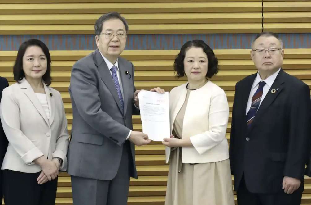 旧姓使用拡大に連合会長が反発　「何の説明もない」　男女共同参画会議