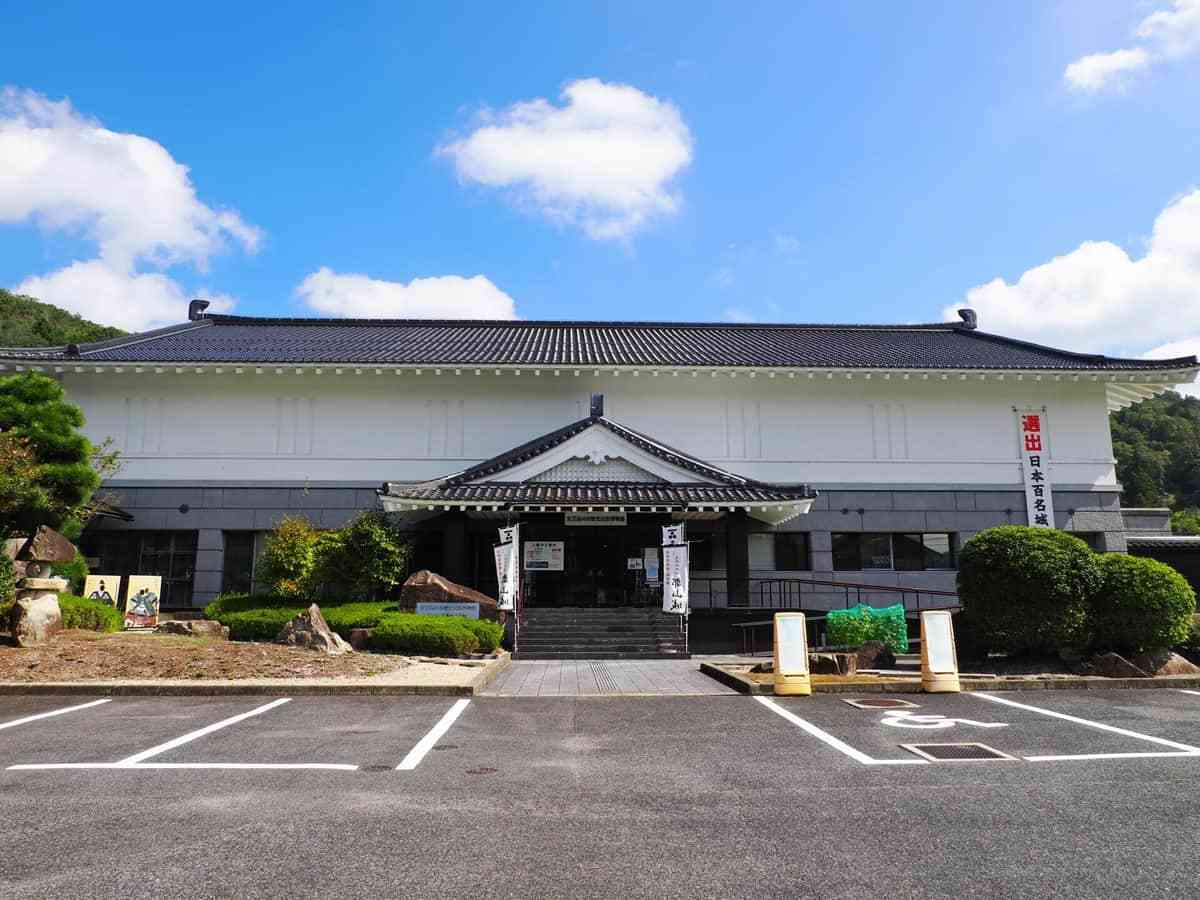 「今時なんで現金だけなんだ？」地方博物館に「強い苦情」　キャッシュレスが「当たり前ではない」ワケ: J-CAST ニュース