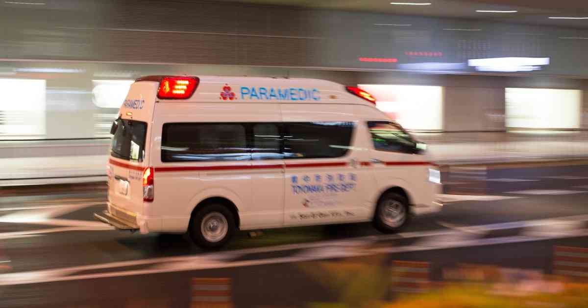 割れたビール瓶を太ももに突き刺して…！六本木の韓国クラブで大喧嘩、「傷害容疑」で逮捕された在日朝鮮人映画プロデューサーの「恐怖の犯行内容」（週刊現代） | 現代ビジネス | 講談社