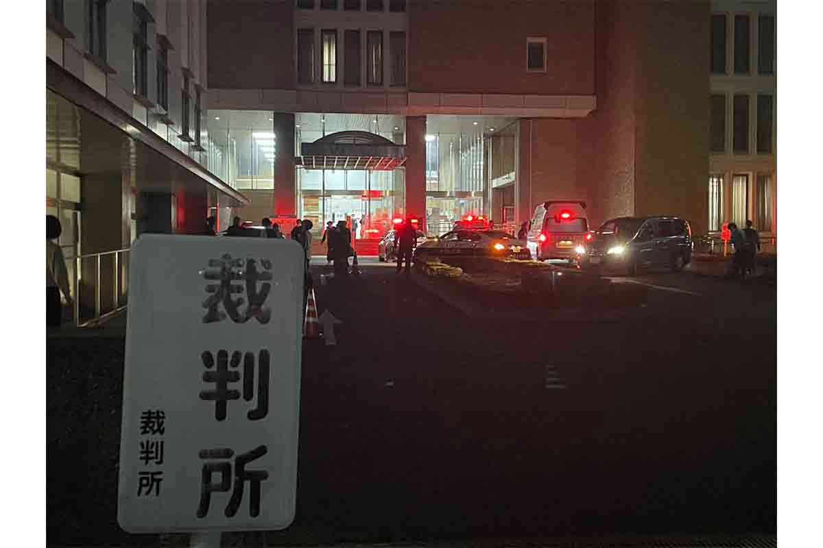 「とんでもないヤツですね」さいたま地裁でベトナム国籍の男が判決後にガラス割る…傍聴席の被害者はあ然（ENCOUNT） - Yahoo!ニュース