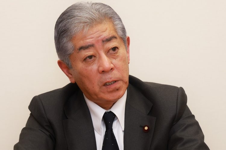 《土葬墓地建設問題》「外国人の排斥運動ではない」前外相・岩屋毅氏が明かす”政府への要望書”が出された背景、地元では「共生していかねば」vs.「土葬はとにかく嫌」で論争（NEWSポストセブン） - Yahoo!ニュース