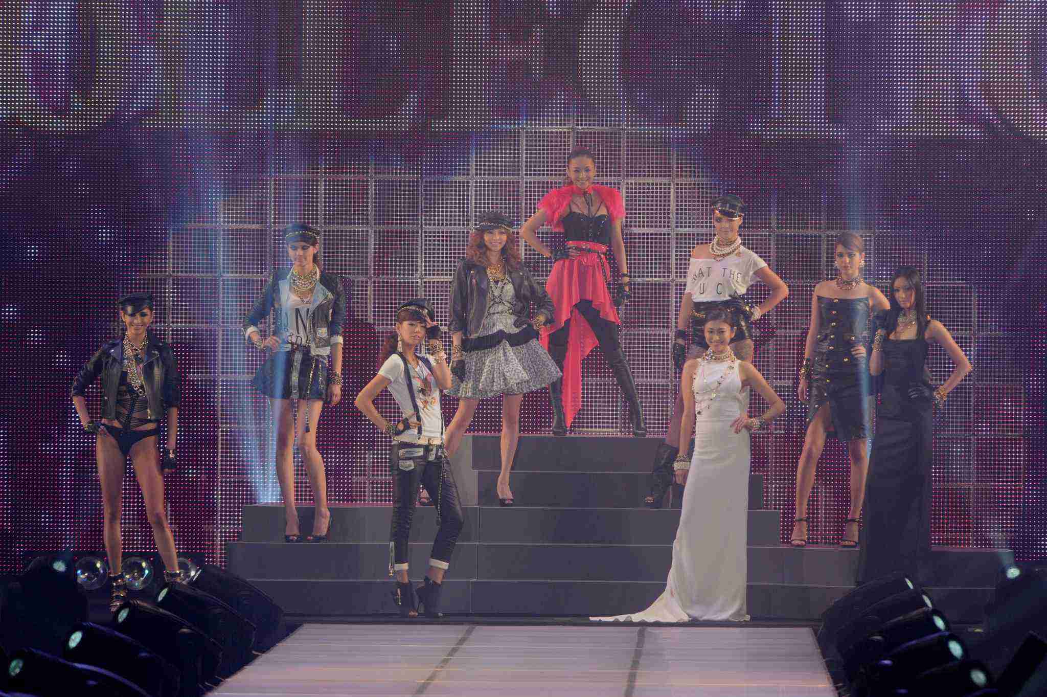 【浜崎あゆみ】アジアツアー・マカオ公演の中止を発表「諸般の事情により中止との報告を受けました」「大変無念に思っております」　先日は上海公演が中止