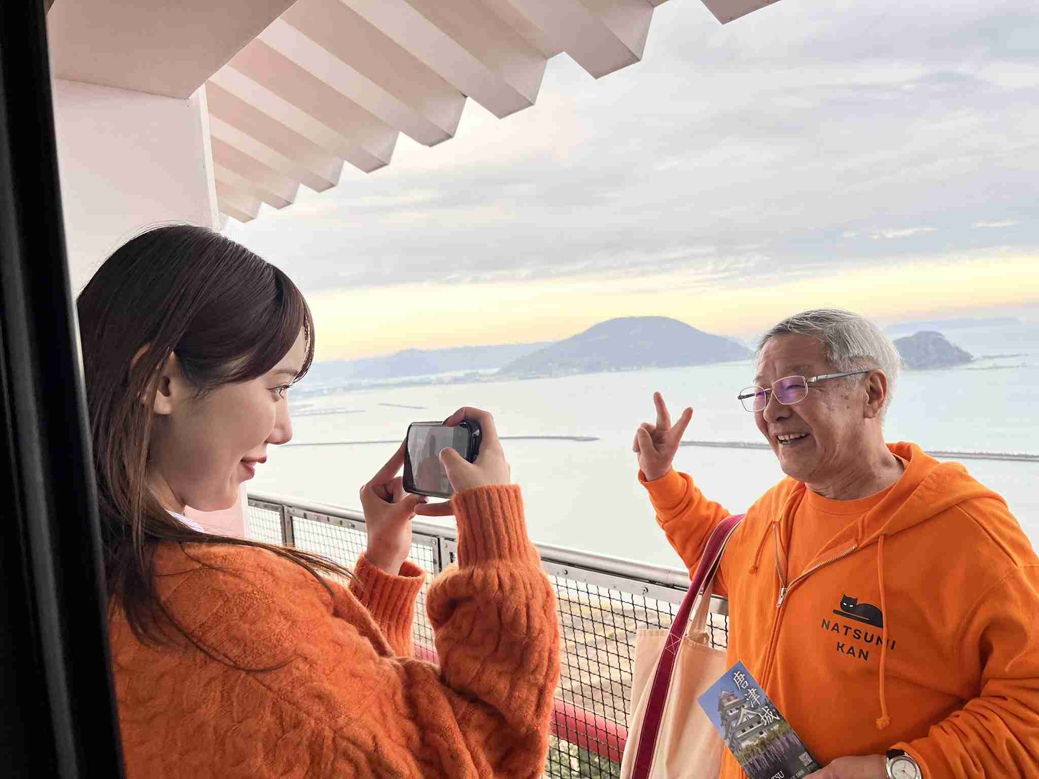 元HKT48田中菜津美(25歳)のバスツアー動画が話題 ｢老人会｣｢もはやデイサービス｣｢CPAP持参｣ 