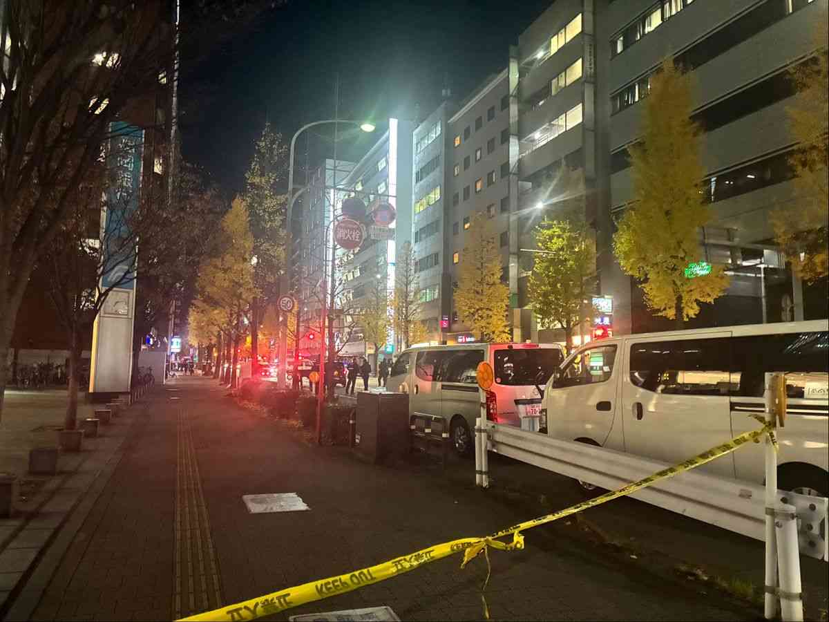 【速報】JR博多駅近くで「人が刺されている」 刺されたのは男性で意識あり 刺したとみられる男は自ら交番に（2025年12月15日掲載）｜FBS NEWS NNN