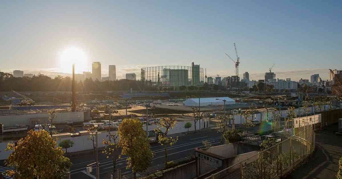 新国立で過労自殺、時間外200時間を会社「把握せず」 - 日本経済新聞