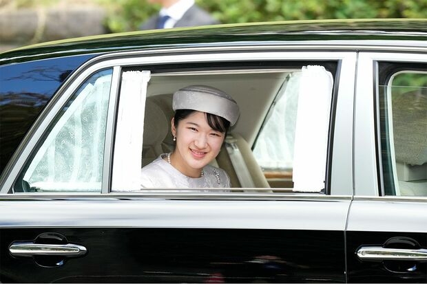 《天皇家のクリスマス》雅子さまが愛子さまと乗り越えた皇室の不文律、表参道のイルミネーション観賞の思い出（週刊女性PRIME） - Yahoo!ニュース