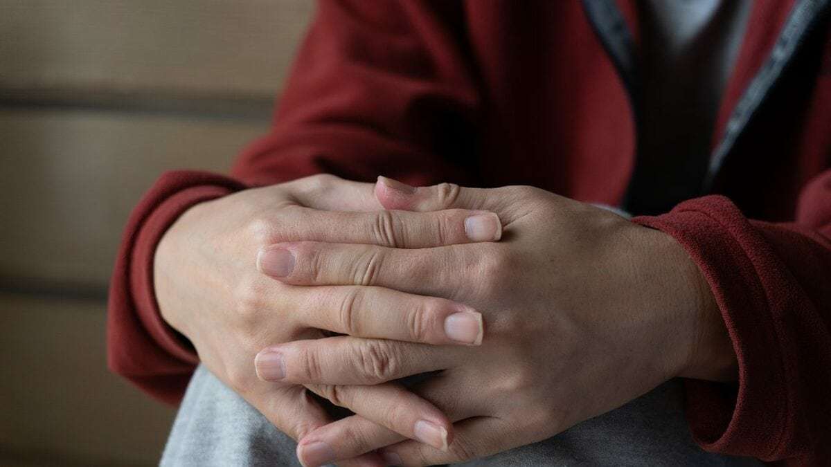 「結婚しないの？」親戚のひと言に心が折れた…年収600万円・貯金4,200万円の43歳独身男性が“実家に居続ける本当の理由” | ゴールドオンライン