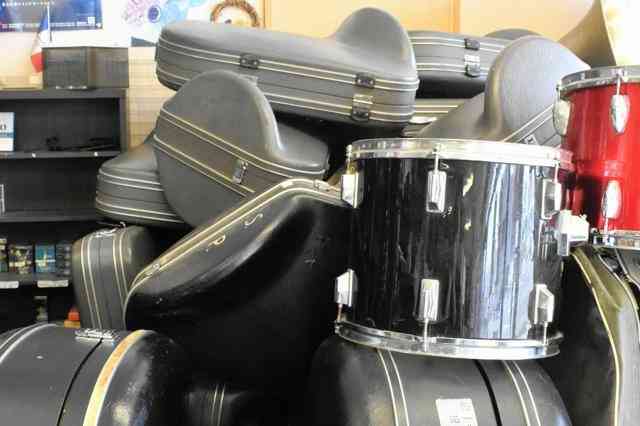 捨てられる楽器、少子化で減りゆく吹奏楽部　そして迫る地域移行の波