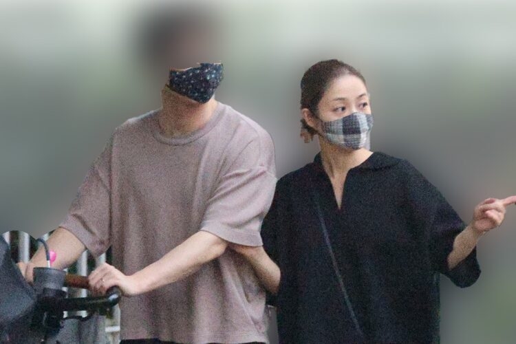 《ベビーカーを押す幸せシーンも》石原さとみのエリート夫が“1200億円MBO”ビジネス…外資系金融で上位1％に上り詰めた“華麗なる経歴”「年収は億超えか」