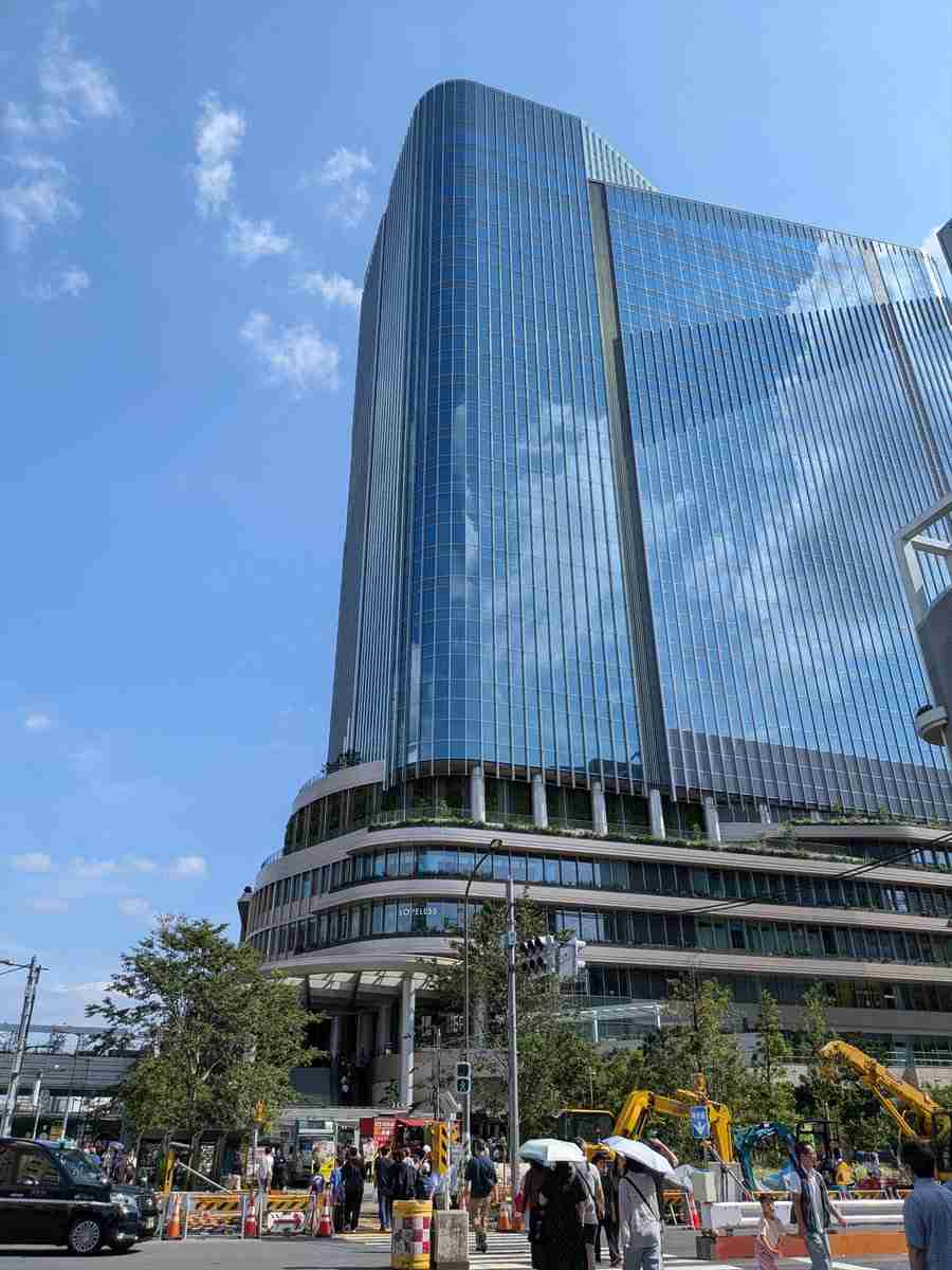 【話題】都会の人って「ホームセンターとドラッグストア行って、スーパーで食料品、シャトレーゼでアイス買おう」なんて日はどうしているの？