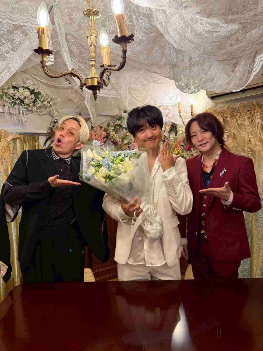 カカロニ・栗谷が結婚発表！「アメトーーク」でサプライズ報告　証人は明石家さんま　Xでも喜び報告