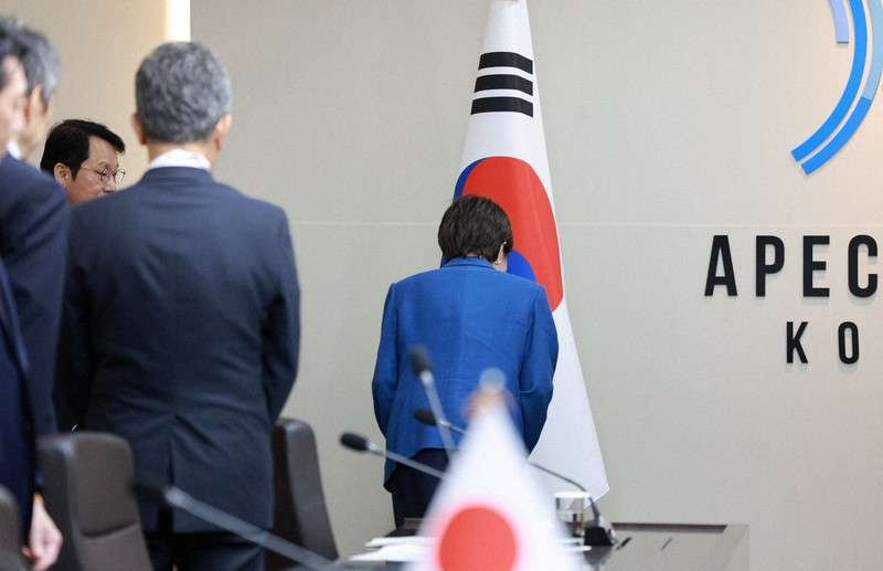 「片脚は人工関節で、ろくに睡眠も取れていない」 激ヤセが不安視される高市首相の体調