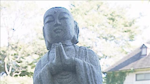 世田谷一家殺人事件で情報提供置かれた地蔵「ある石材店のものに似ている」