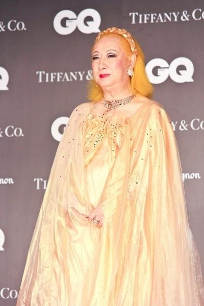 美輪明宏、実兄からの性犯罪被害者の相談に「あなたが兄を守った」 “なぜ妹が犠牲に？”と批判殺到