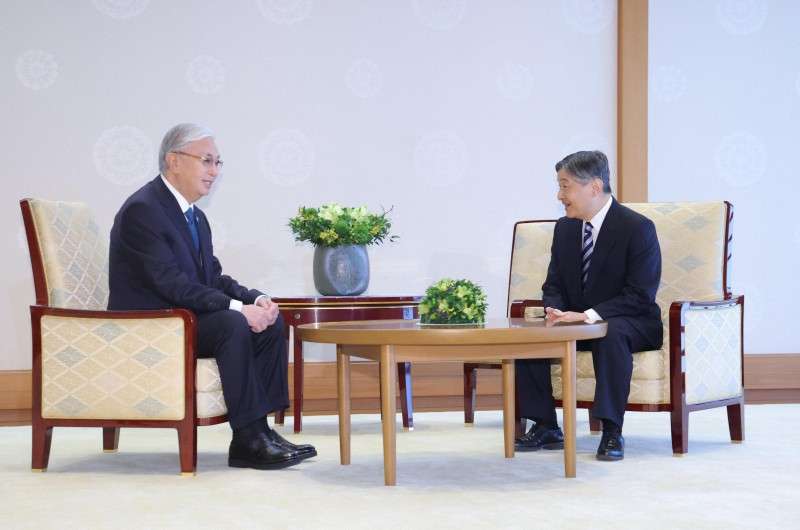 天皇陛下、カザフスタン大統領と面会　カスピ海の水位低下など話題に（毎日新聞） - Yahoo!ニュース