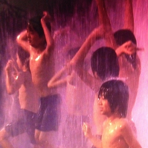 立民衆院議員、人気漫画の水着少女画像を「醜悪」タイ人少女の性搾取事件と関連付け…党内で反発