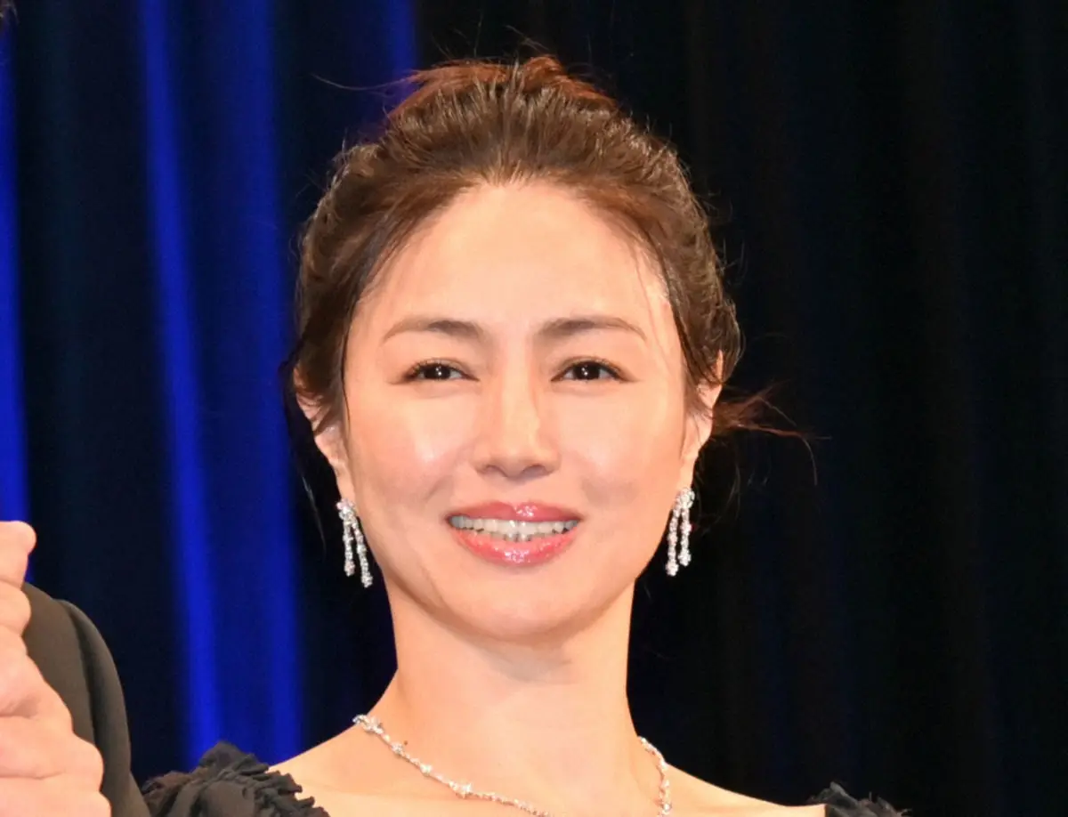 井川遥　49歳「無趣味」激白　ヨガ、読書、サウナ、旅行他ことごとくハマらず…