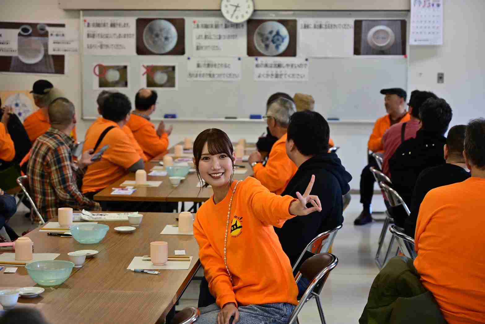 元HKT48田中菜津美(25歳)のバスツアー動画が話題 ｢老人会｣｢もはやデイサービス｣｢CPAP持参｣ 