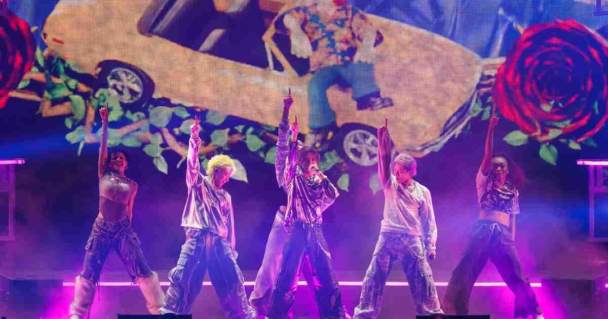 Number_iが30万人動員の全国ツアー完走、3人がクリスマスに欲しいものは（ライブレポート / 写真18枚） - 音楽ナタリー