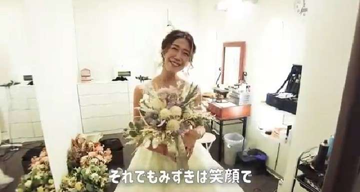 何かに怯えて生きてる人