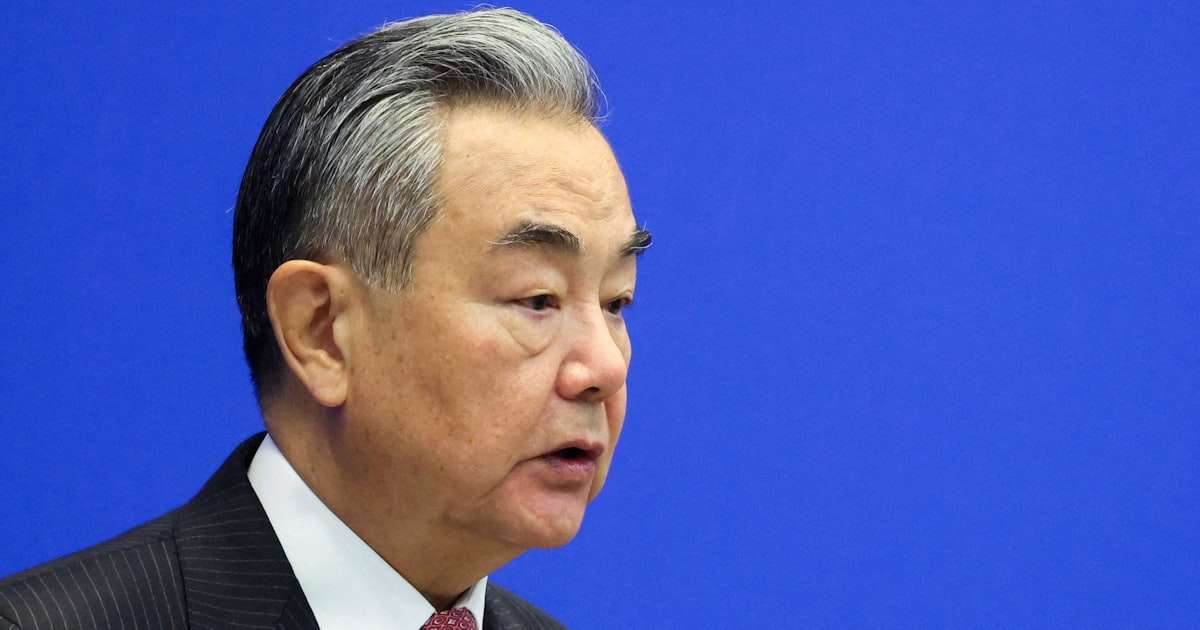 中国外相、フランスに「台湾問題で支持を」　高市首相答弁の批判も - 日本経済新聞