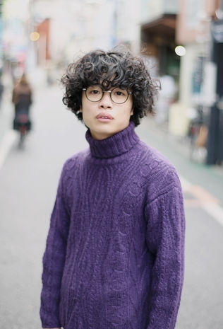 《「誰か分からなかった」と話題》賀来賢人、大谷翔平、目黒蓮に次いで「CM起用社数」男性4位になったカメレオン俳優・小倉史也の“正体”